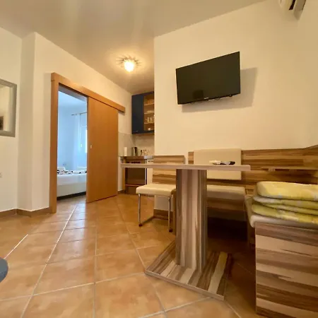 Grozdana Apartament Gradac (Split-Dalmatia)