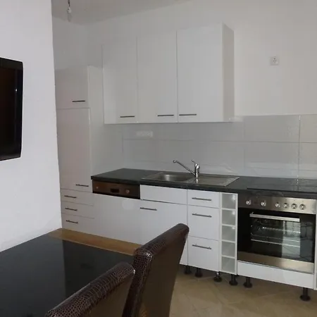 Grozdana Apartament *