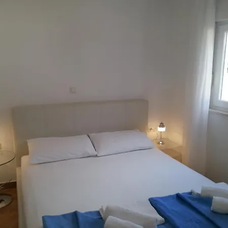 Grozdana Apartament